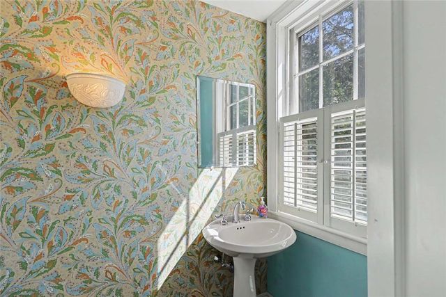 65 Prospect Street, Providence, RI 02906