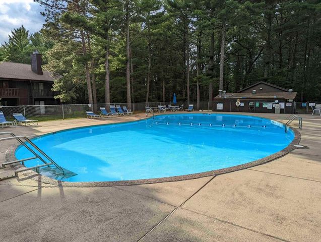 5 Walnut Trail, Wisconsin Dells, WI 53965