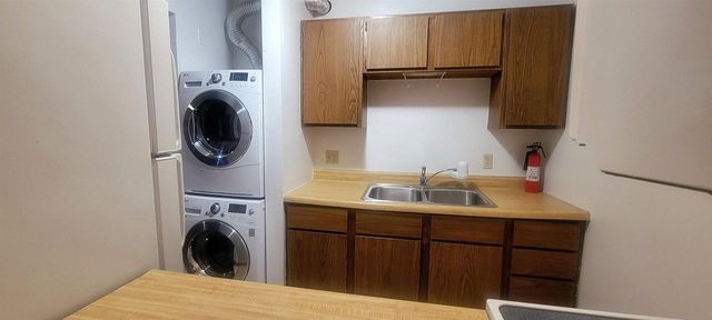 5 Walnut Trail, Wisconsin Dells, WI 53965