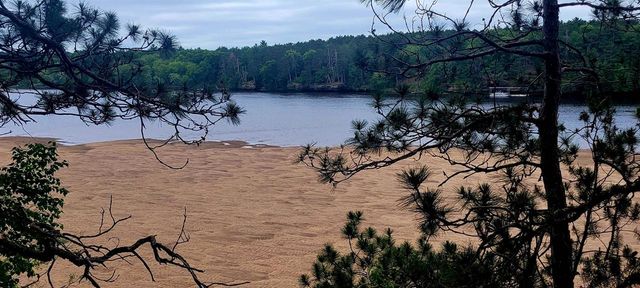 5 Walnut Trail, Wisconsin Dells, WI 53965