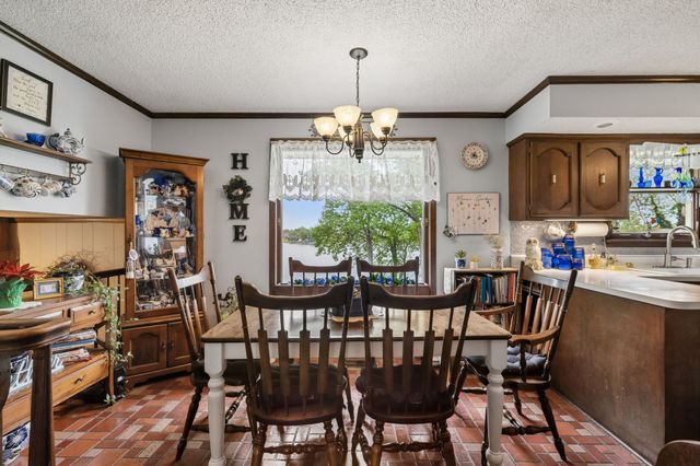 1451 Dickerson Bay Dr, Gallatin, TN 37066