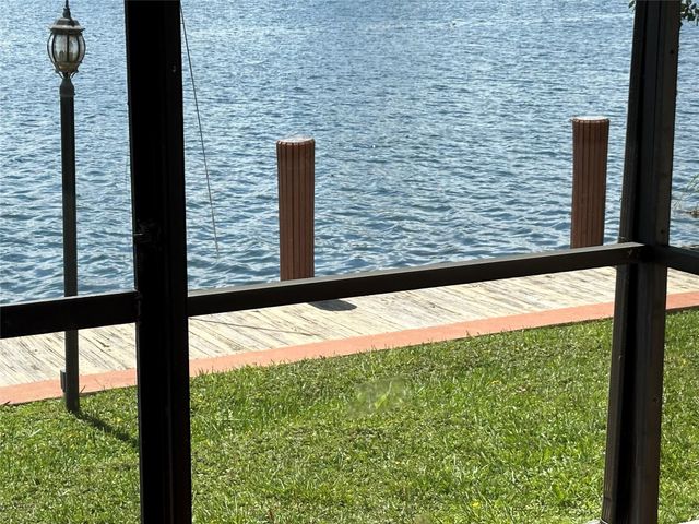 1100 CRYSTAL LAKE DR 115, Pompano Beach, FL 33064