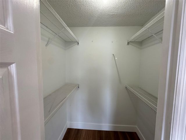 1100 CRYSTAL LAKE DR 115, Pompano Beach, FL 33064