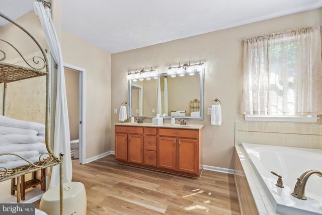 7664 MUSCOE PL, King George, VA 22485