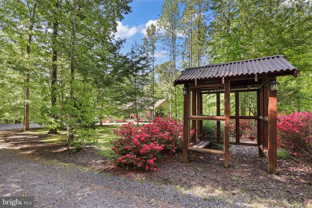 7664 MUSCOE PL, King George, VA 22485