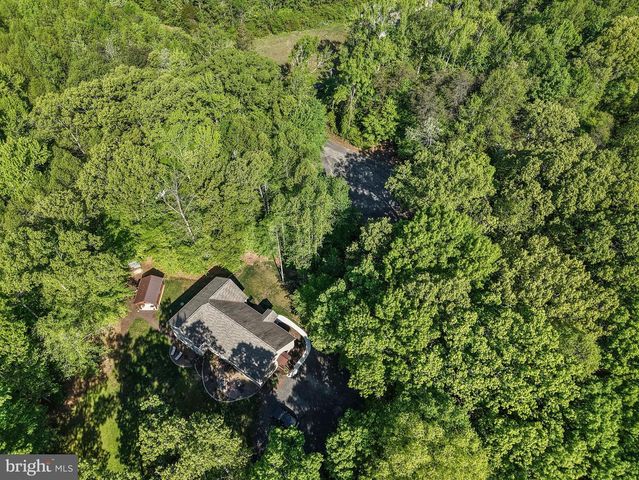7664 MUSCOE PL, King George, VA 22485
