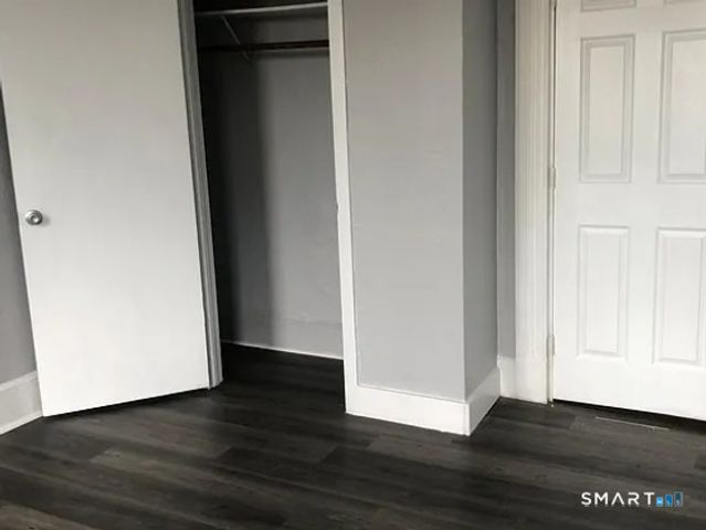 570 Broad Street, Meriden, CT 06450