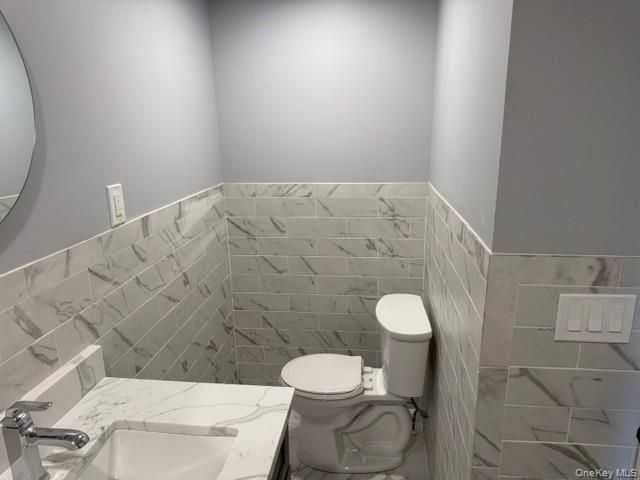 10-12 Main Street 3, Kings Park, NY 11754