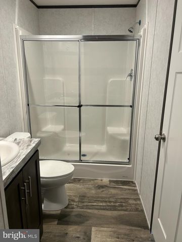 1 RAILWAY AVE, Millersburg, PA 17061