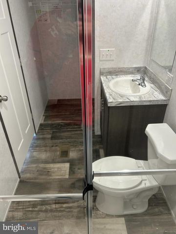 1 RAILWAY AVE, Millersburg, PA 17061