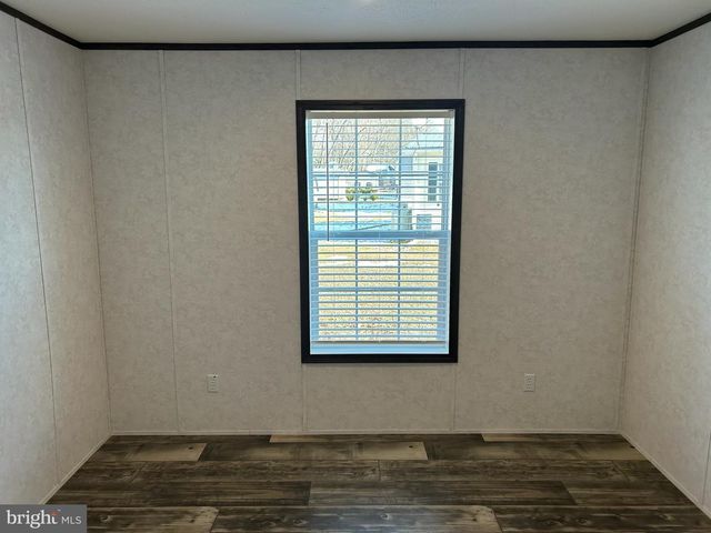 1 RAILWAY AVE, Millersburg, PA 17061