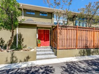 137 1/2 Terrell Rd # 137 # 1/2, San Antonio, TX 78209