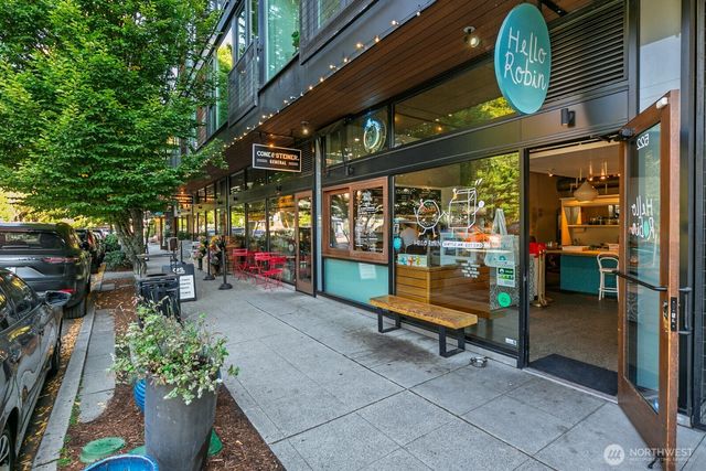 726 20th Avenue E, Seattle, WA 98112