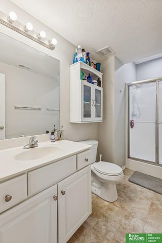 5111 N 155th Street, Omaha, NE 68116