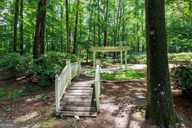 6111 Peake Road, Macon, GA 31220