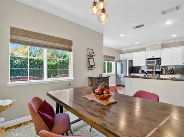 1200 E Highland 406, Redlands, CA 92374