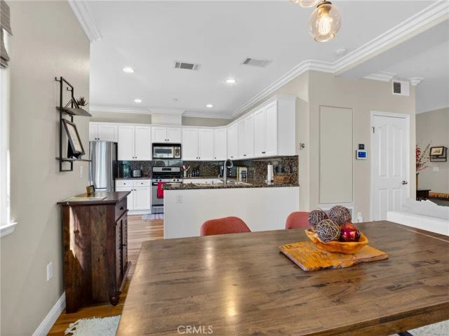 1200 E Highland 406, Redlands, CA 92374