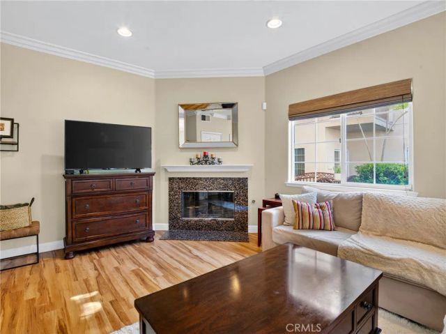 1200 E Highland 406, Redlands, CA 92374