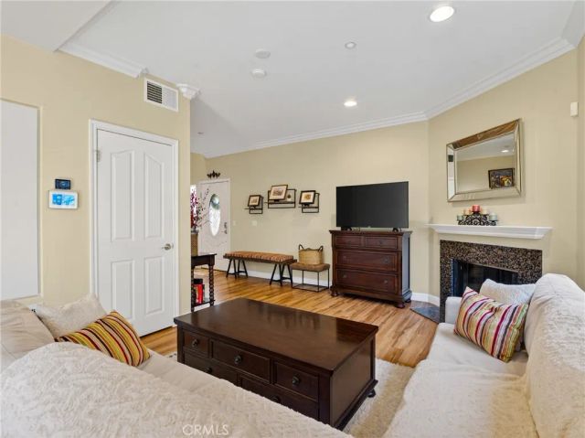 1200 E Highland 406, Redlands, CA 92374