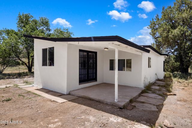 1550 S HOPI Trail, Dewey, AZ 86327