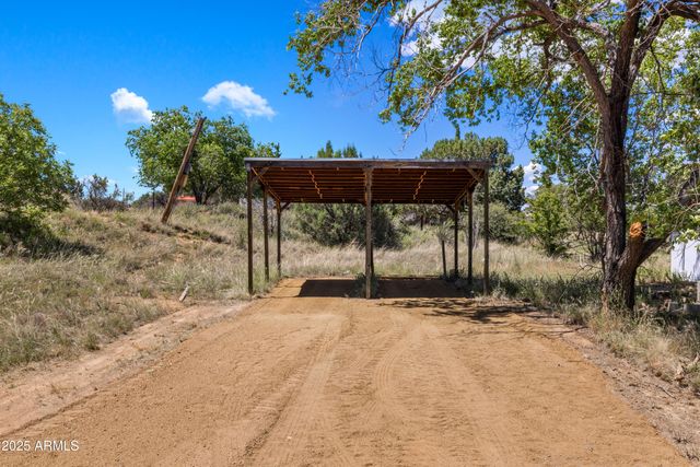 1550 S HOPI Trail, Dewey, AZ 86327