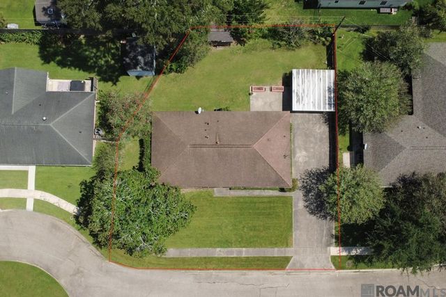 955 Lils Ct, Baton Rouge, LA 70806