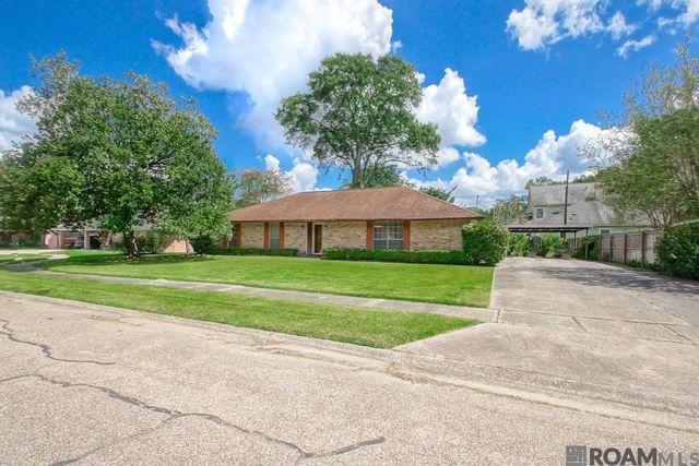 955 Lils Ct, Baton Rouge, LA 70806
