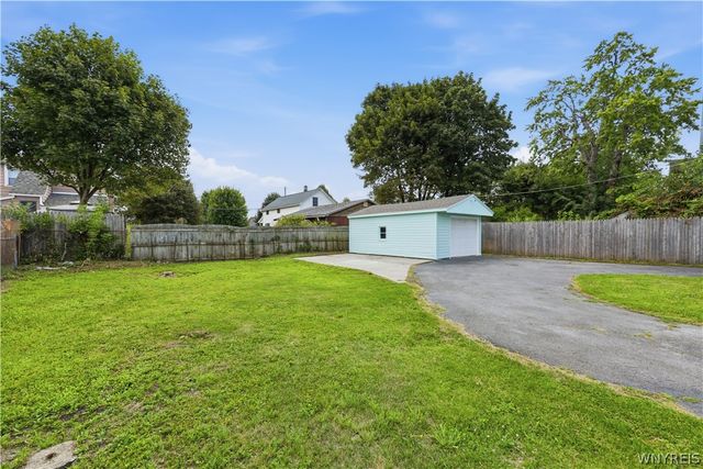 77 Harlem Road, West Seneca, NY 14224