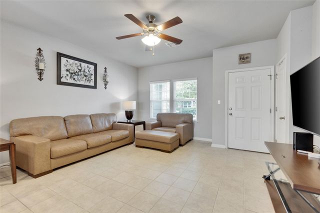 107 Friendship Oak DR, San Marcos, TX 78666