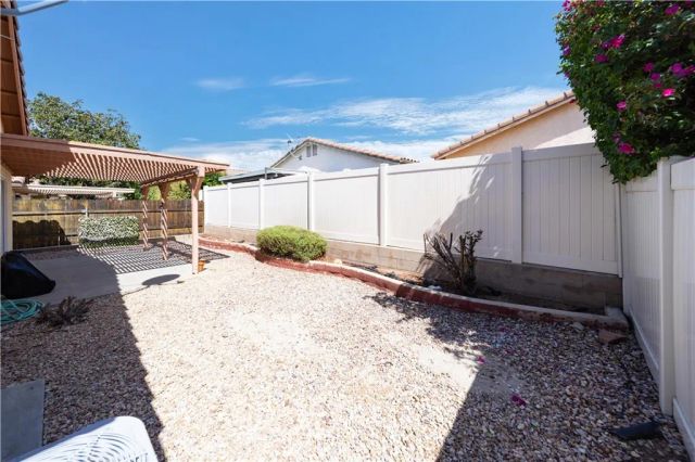 28308 Via Cascadita, Romoland, CA 92585