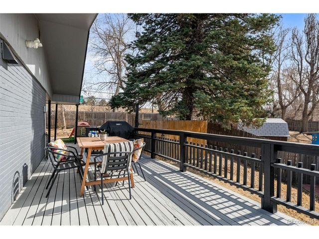 8104 Turnpike Dr, Westminster, CO 80031