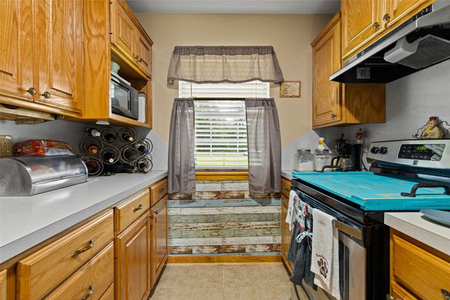 7422 Pacal, Gilmer, TX 75645