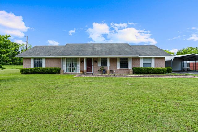 7422 Pacal, Gilmer, TX 75645