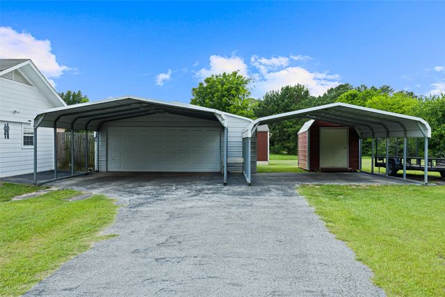 7422 Pacal, Gilmer, TX 75645