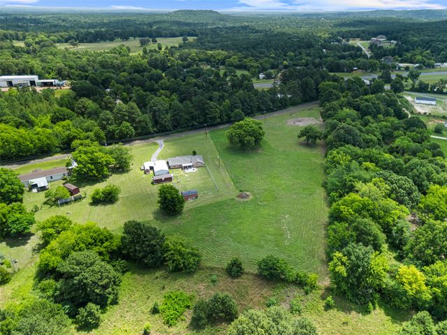 7422 Pacal, Gilmer, TX 75645