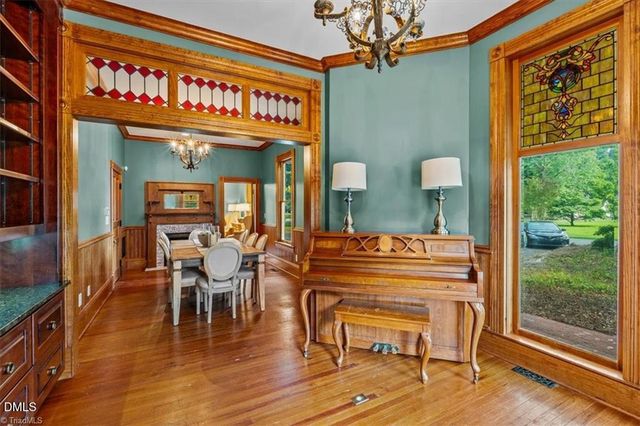 605 N Asheboro Street, Liberty, NC 27298