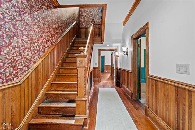 605 N Asheboro Street, Liberty, NC 27298