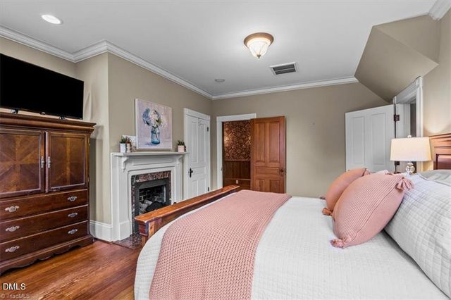 605 N Asheboro Street, Liberty, NC 27298