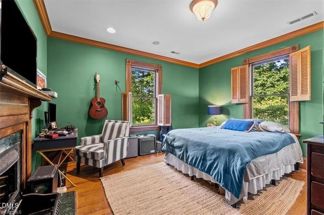 605 N Asheboro Street, Liberty, NC 27298