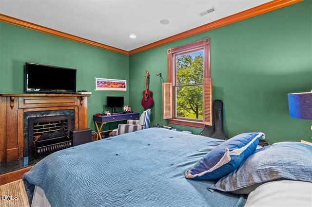 605 N Asheboro Street, Liberty, NC 27298