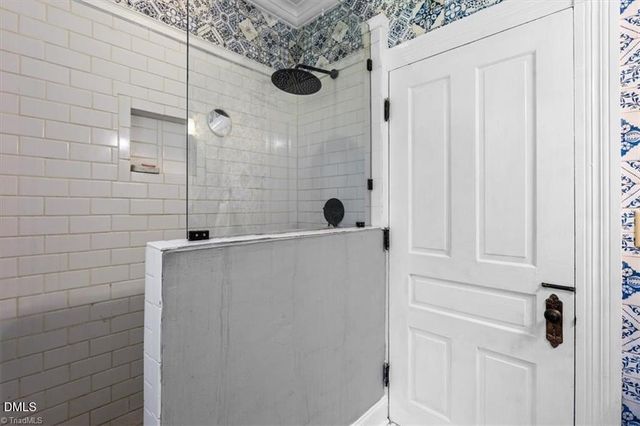 605 N Asheboro Street, Liberty, NC 27298