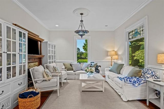 605 N Asheboro Street, Liberty, NC 27298