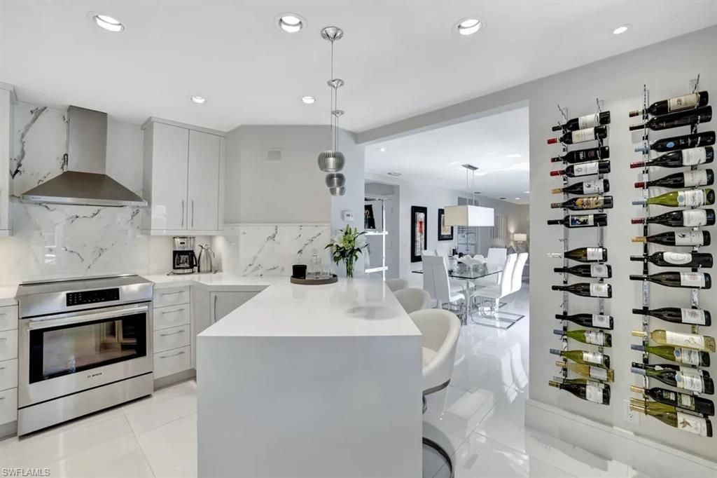 231 3rd AVE S 231, NAPLES, FL 34102 — photo 2