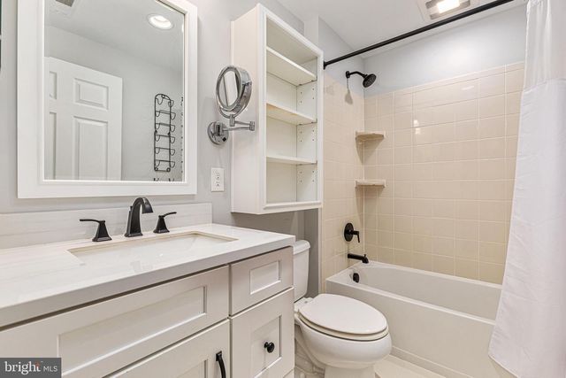 15438 PAINTERS COVE WAY, Haymarket, VA 20169