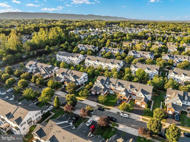 15438 PAINTERS COVE WAY, Haymarket, VA 20169