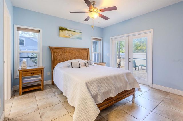 2920 EDGEWOOD LANE, Sarasota, FL 34231