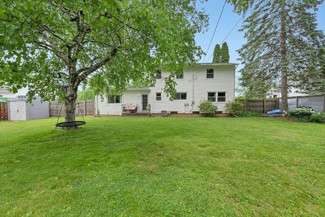 345 COOLIDGE STREET, Green Bay, WI 54301