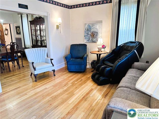 521 Kurtz Street, Catasauqua Boro, PA 18032
