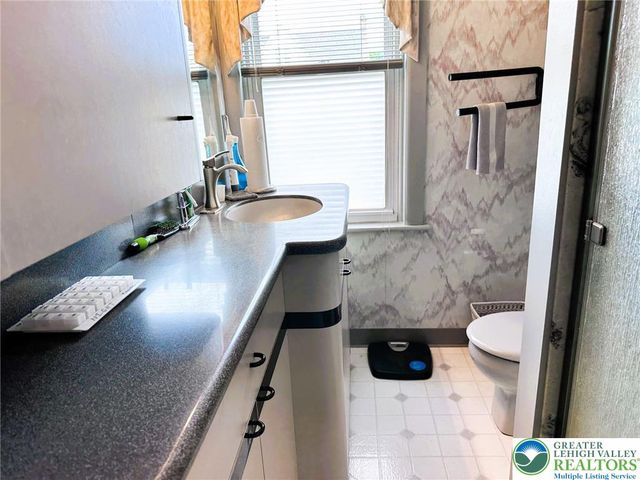 521 Kurtz Street, Catasauqua Boro, PA 18032