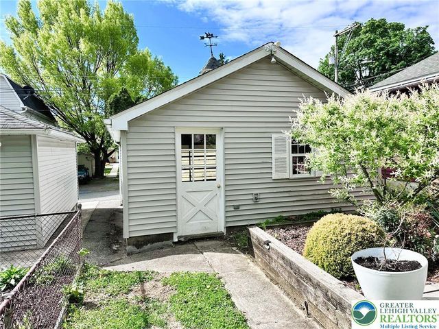 521 Kurtz Street, Catasauqua Boro, PA 18032